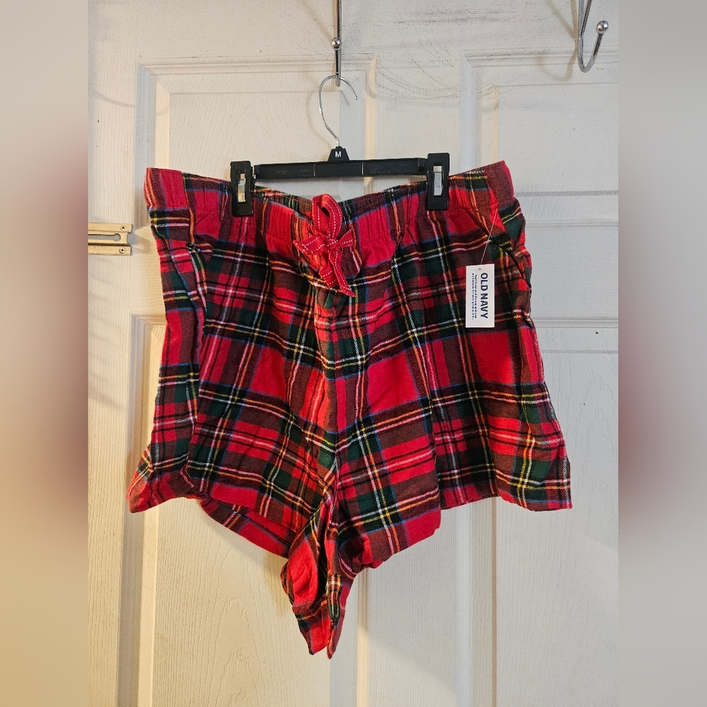OLD NAVY PLUS SIZE PLAID PAJAMA SHORTS: RED: NEW WITH TAGS: SIZE XXL